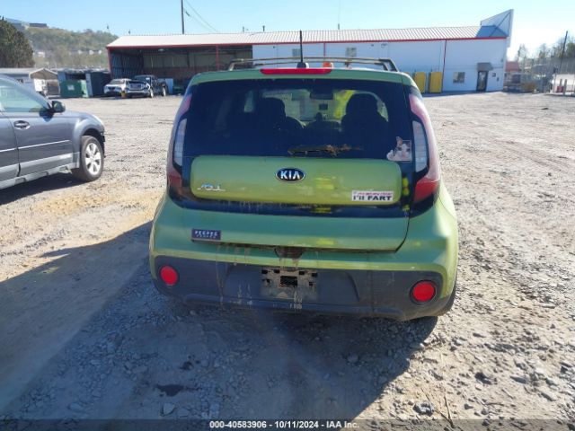 KNDJN2A29J7900700 KIA Soul