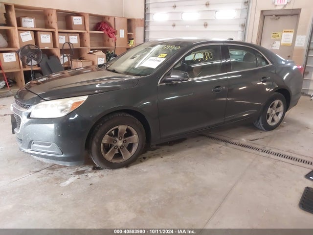 Chevrolet MALIBU 1LT 2015 1G11C5SL4FF101394 Image 2