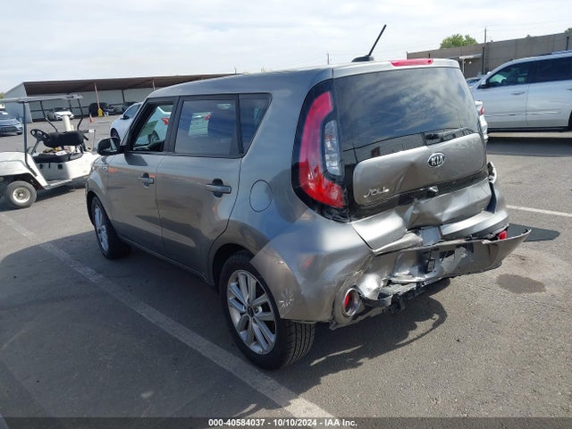 KIA SOUL + 2018 KNDJP3A56J7608268 Image 3
