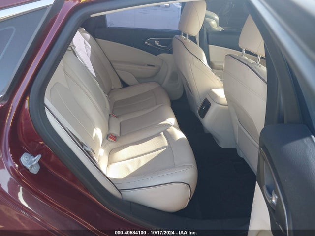 1C3CCCCG5FN589237 Chrysler 200 C