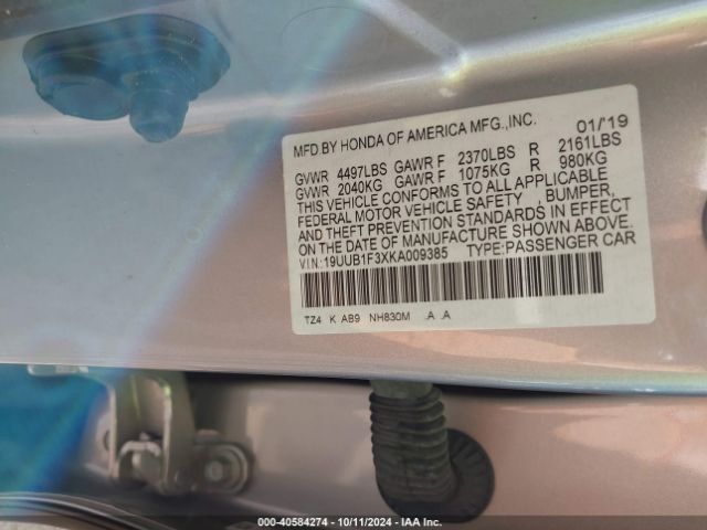 19UUB1F3XKA009385 Acura Tlx Standard