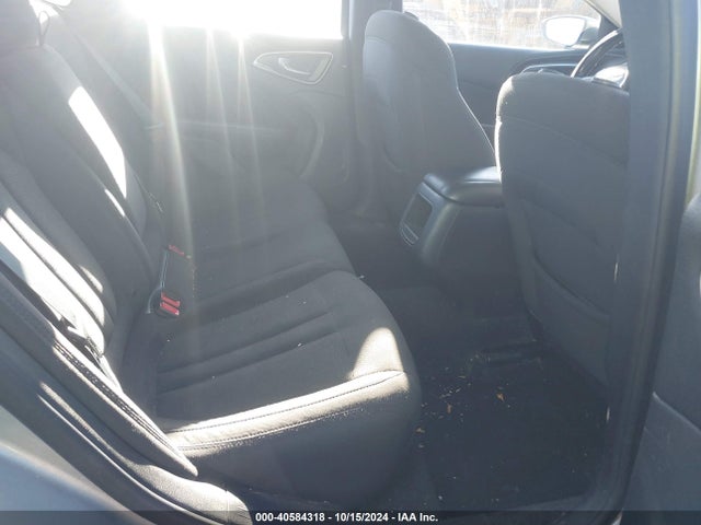 Chrysler 200 Limited 2015 1C3CCCAB0FN701790 Image 8