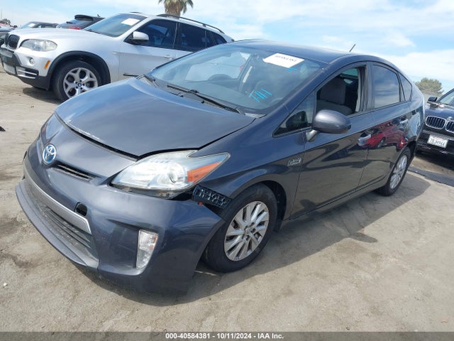 JTDKN3DP1E3055999 Toyota PRIUS PLUG-IN
