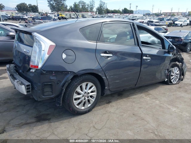JTDKN3DP1E3055999 Toyota PRIUS PLUG-IN