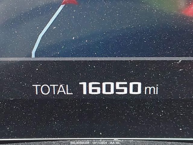3MF13DM0XP8D70169 BMW M2
