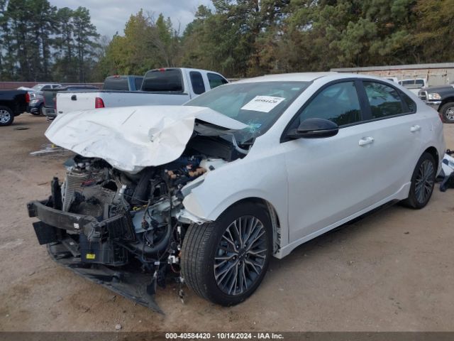 3KPF54AD9PE615619 KIA Forte Gt-line
