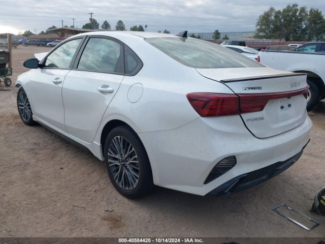 3KPF54AD9PE615619 KIA Forte Gt-line