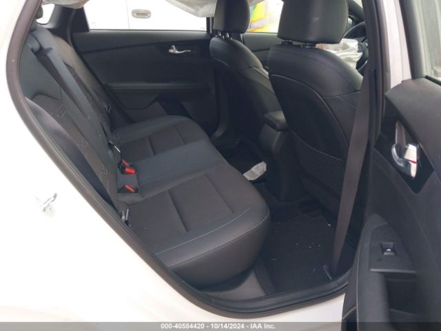 3KPF54AD9PE615619 KIA Forte Gt-line