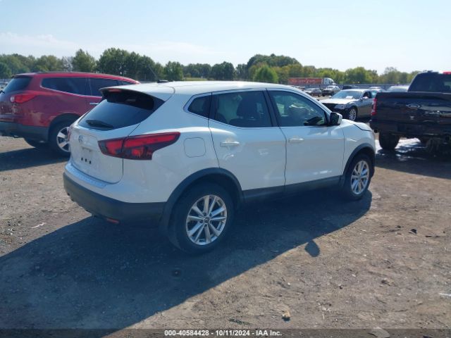JN1BJ1CP5KW224257 Nissan Rogue Sport S