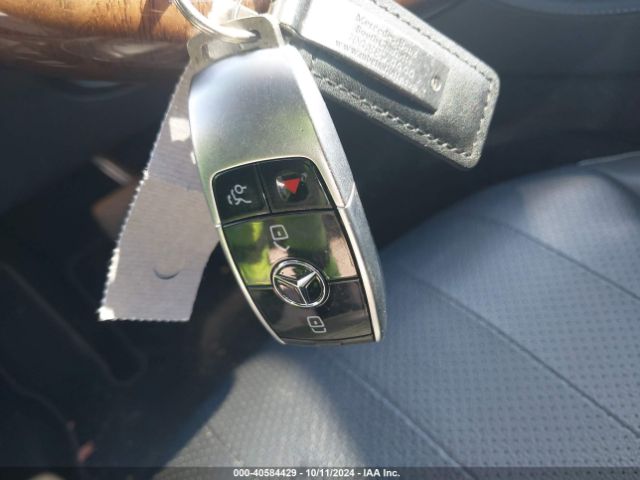 WDDZF4JB3HA085960 Mercedes-Benz E 300