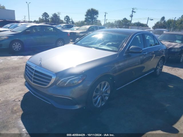 WDDZF4JB3HA085960 Mercedes-Benz E 300