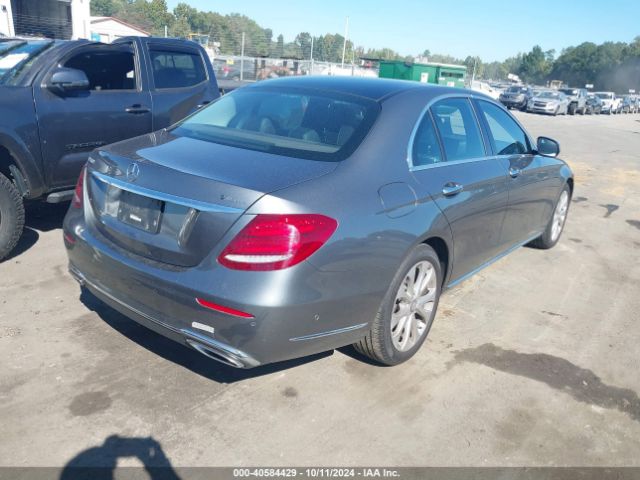 WDDZF4JB3HA085960 Mercedes-Benz E 300
