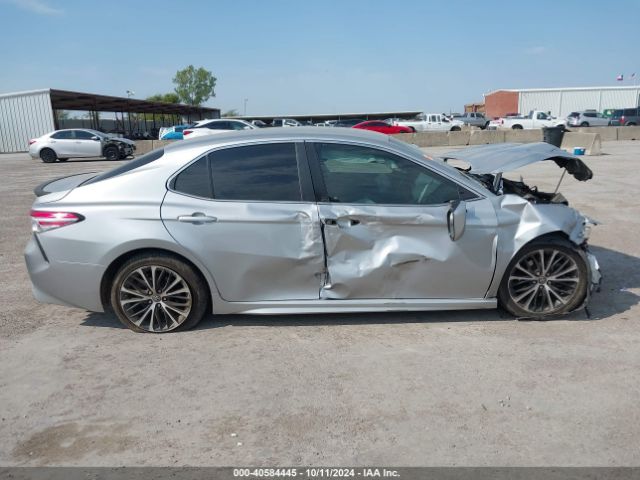 4T1B11HK0JU151783 Toyota CAMRY SE