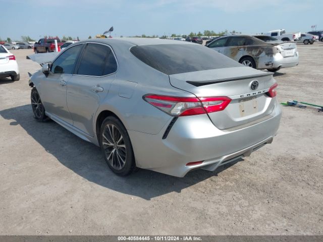 4T1B11HK0JU151783 Toyota CAMRY SE