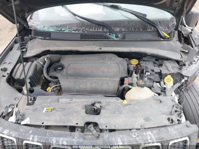 3C4NJDCB3JT114408 Jeep Compass Limited 4x4