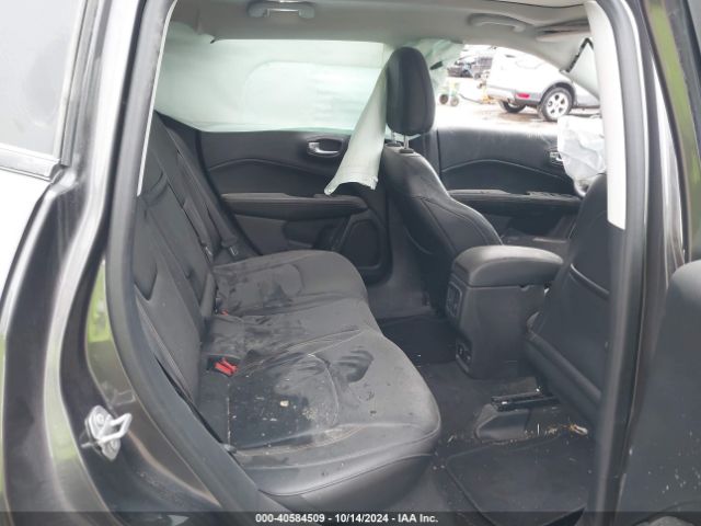 3C4NJDCB3JT114408 Jeep Compass Limited 4x4