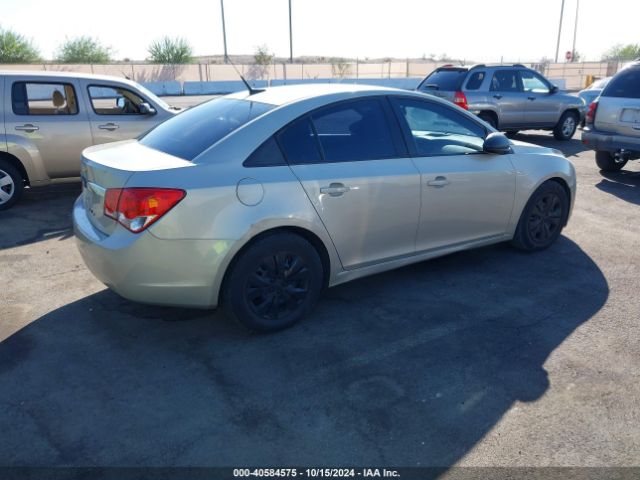 1G1PA5SH7E7185473 Chevrolet Cruze Ls Auto