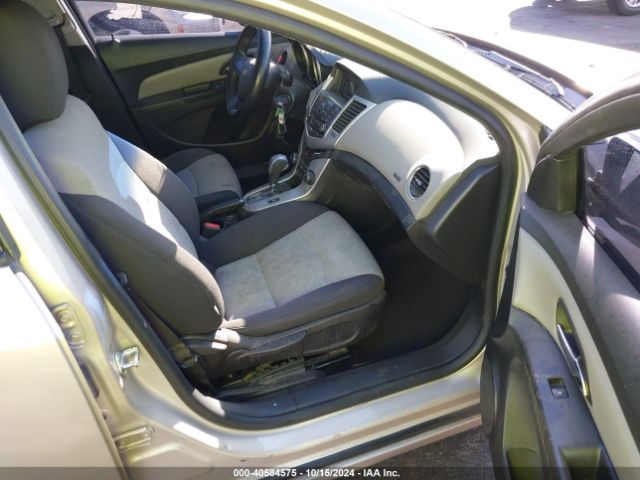 1G1PA5SH7E7185473 Chevrolet Cruze Ls Auto