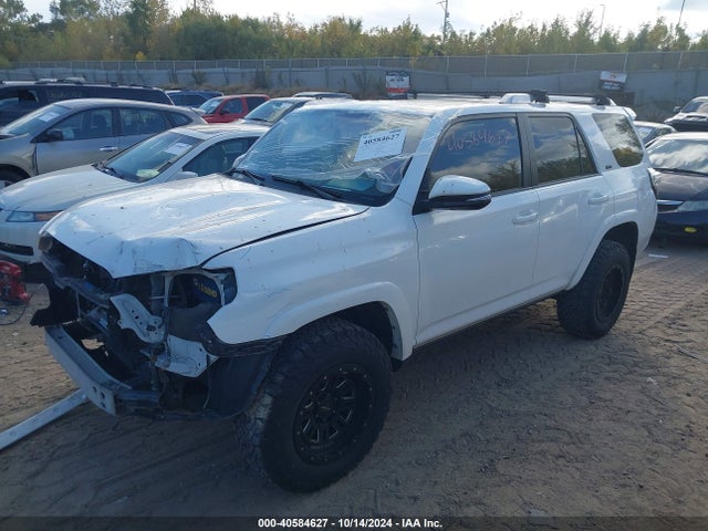Toyota 4runner Sr5 Premium 2014 JTEBU5JR8E5167641 Image 2