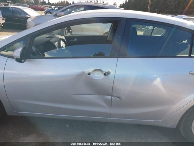 3KPFK4A77JE217805 KIA FORTE LX