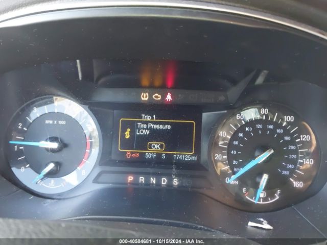 1FA6P0H7XE5392220 Ford FUSION SE