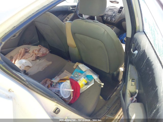 KIA FORTE LX 2015 KNAFK4A69F5420623 Image 8