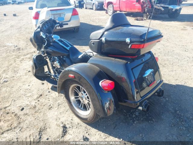 2020 HARLEY-DAVIDSON FLHTCUTG 1HD1MAF17LB859396 Photo 2