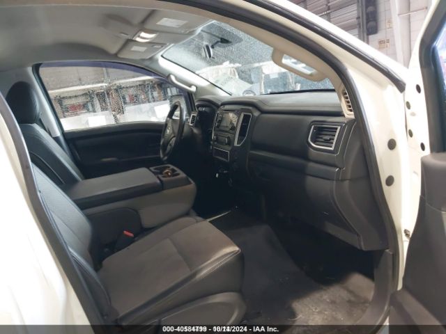 1N6AA1R73HN531423 Nissan TITAN S