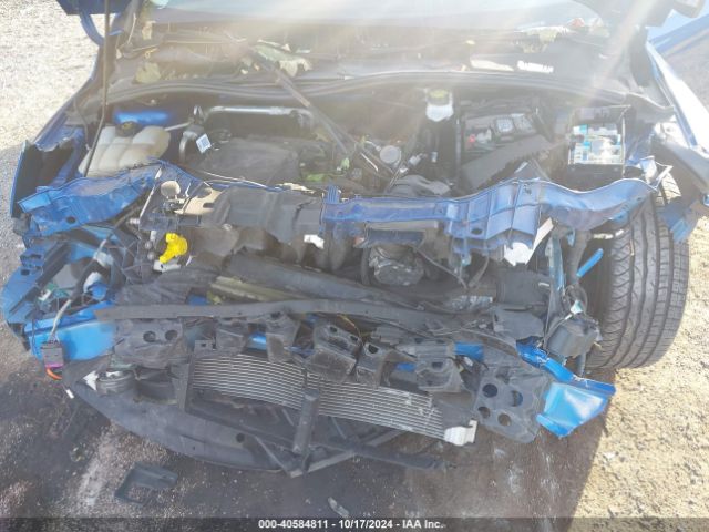 1FADP3J21JL242378 Ford Focus Titanium