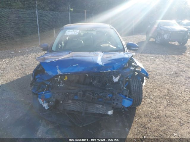 1FADP3J21JL242378 Ford Focus Titanium