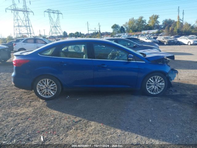 1FADP3J21JL242378 Ford Focus Titanium