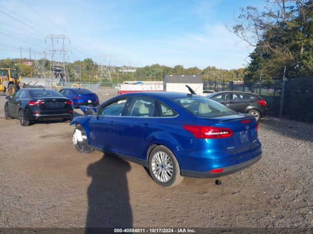 1FADP3J21JL242378 Ford Focus Titanium