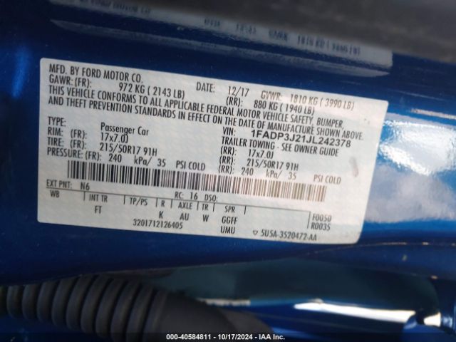 1FADP3J21JL242378 Ford Focus Titanium