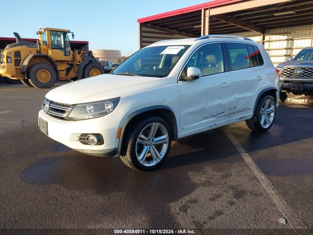 WVGAV7AX8GW611780 Volkswagen Tiguan R-line