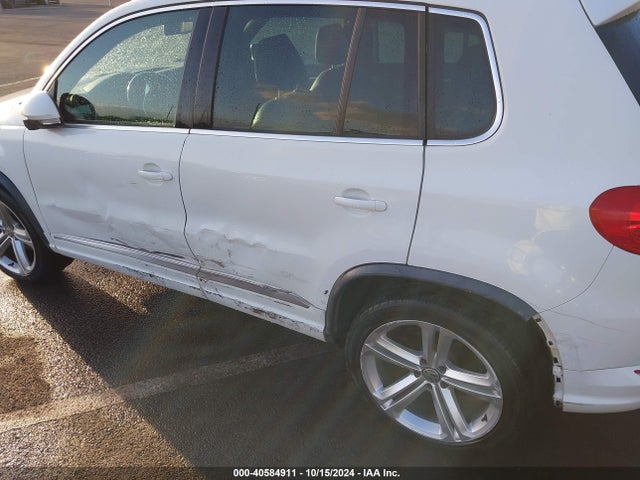 WVGAV7AX8GW611780 Volkswagen Tiguan R-line