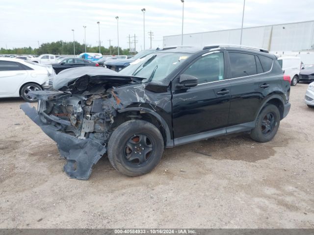 2T3ZFREV0EW083270 Toyota RAV4 LE
