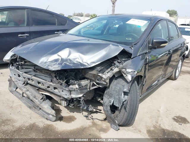 Ford FOCUS SE 2017 1FADP3F23HL304236 Image 6