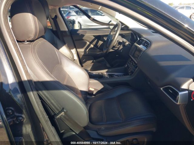 SADCK2BN7HA492323 Jaguar F-pace 20d Prestige