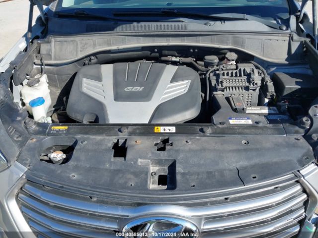 KM8SMDHF0HU252795 Hyundai Santa Fe Se