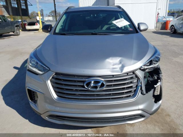 KM8SMDHF0HU252795 Hyundai Santa Fe Se