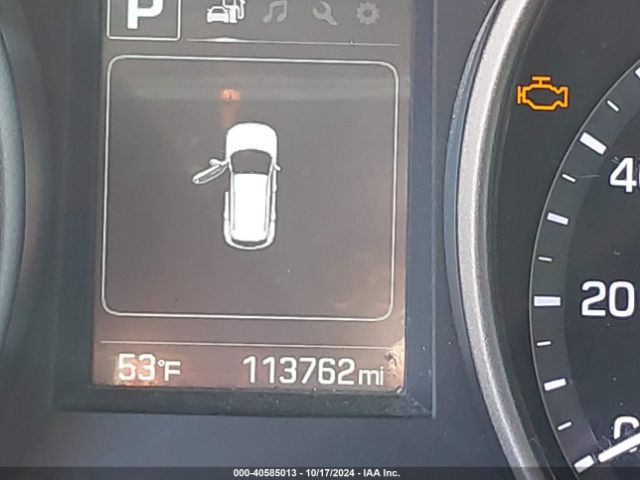KM8SMDHF0HU252795 Hyundai Santa Fe Se