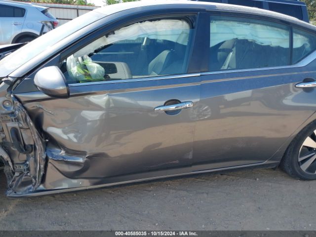 1N4BL4DV5NN318161 Nissan Altima Sv Fwd