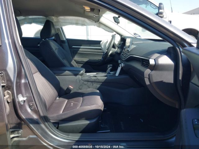 1N4BL4DV5NN318161 Nissan Altima Sv Fwd