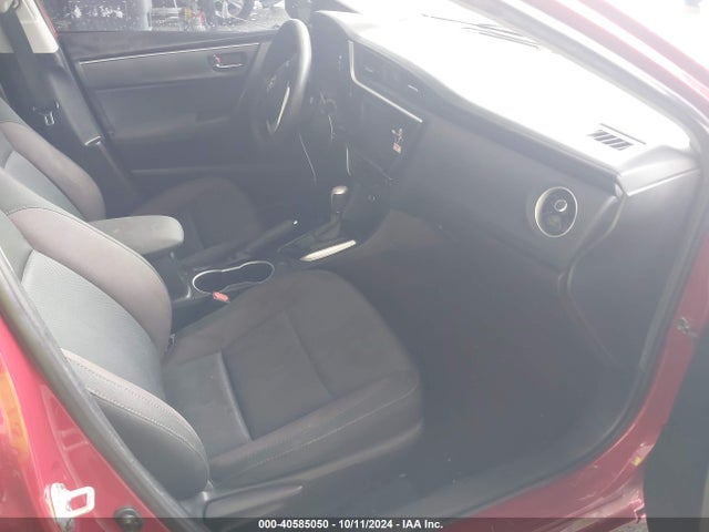 Toyota COROLLA LE 2018 5YFBURHE5JP749031 Image 5
