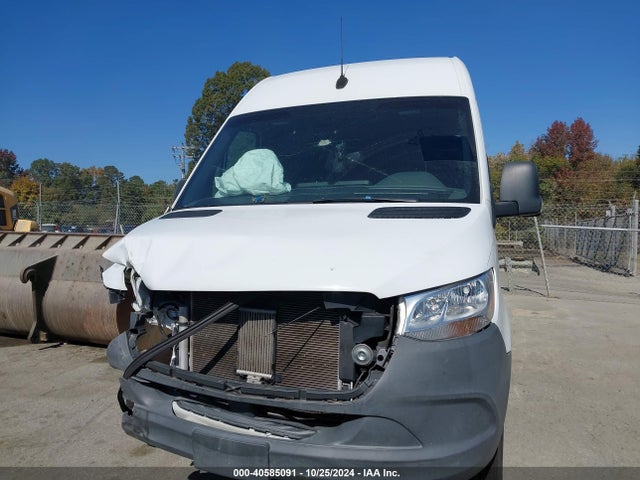 WD4PF1ED7KT015567 Mercedes-Benz Sprinter 2500 High Roof I4