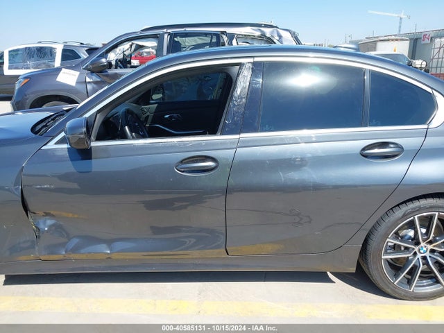 BMW 330I 2019 WBA5R1C51KAK10528 Image 14