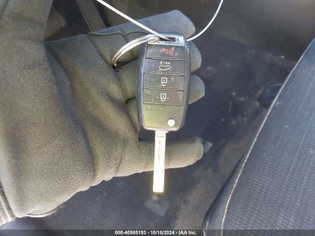 KIA SORENTO LX 2014 5XYKTCA69EG448839 Image 11