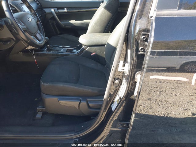 5XYKTCA69EG448839 KIA SORENTO LX