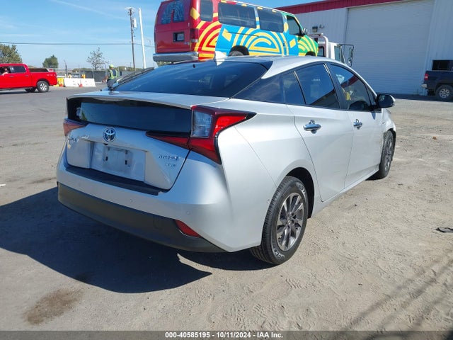 Toyota PRIUS XLE 2019 JTDKARFU6K3084900 Image 4