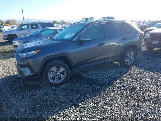 Toyota Rav4 Xle 2024 2T3P1RFV8RC414270 Image 2